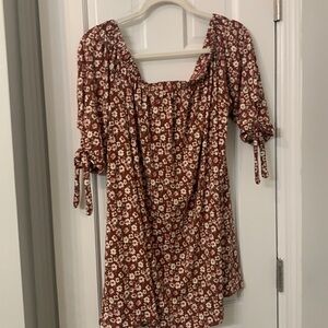 3X NWT floral top elastic neck shirt sleeves with cute tie polyester spandex